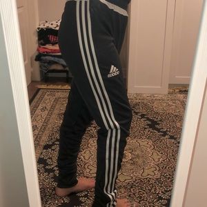 Dark grey adidas track pants 🙈☁️